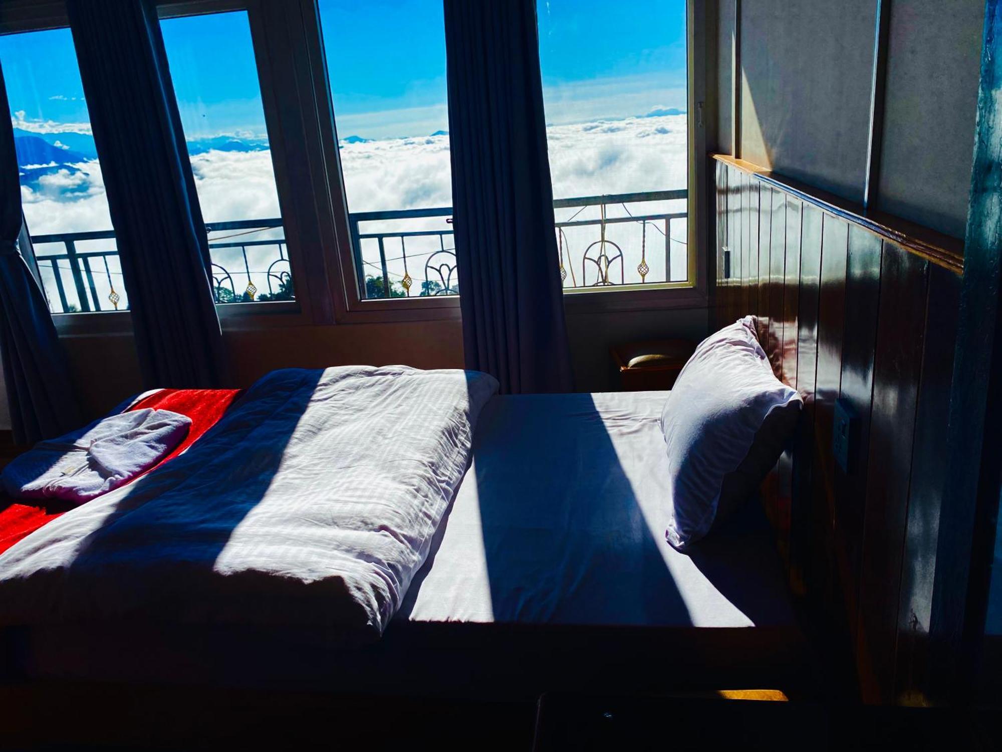 Panoramic View Guest House Sarangkot Pokhara Bagian luar foto